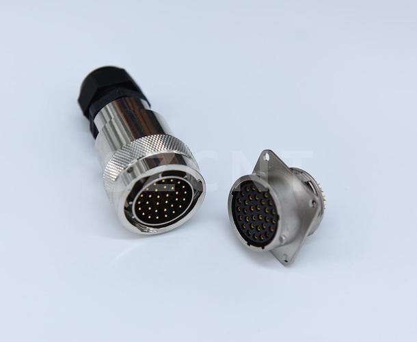 高可靠金属大电流防水连接器 数据中心与通信交换设备的理想互连方案
